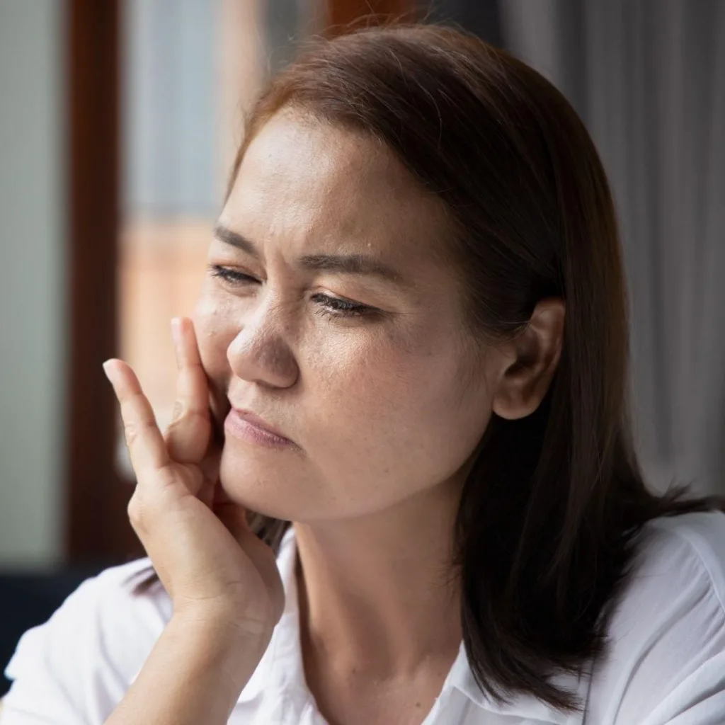 Trieu-chung-liet-day-than-kinh-so-7-la-gi